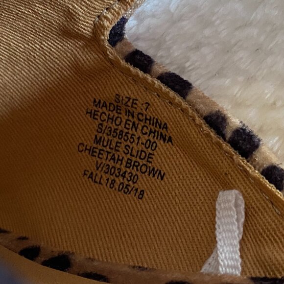 NWOT GAP Round Toe Slip On Flat Mule Shoes in Micro Cheetah Leopard Print Size 7 - Picture 4 of 6